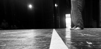 Cross the line, un teatro per crescere