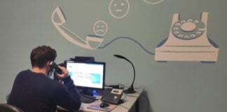 Disagio psicologico: i volontari di Telefono Amico raccolgono una richiesta di aiuto al minuto