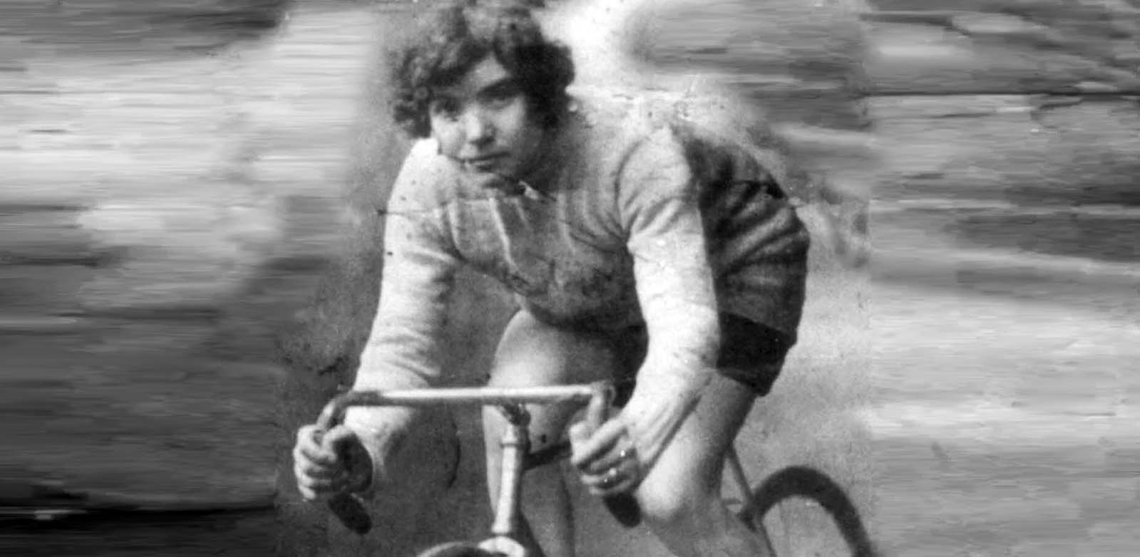 Alfonsina pedala controvento