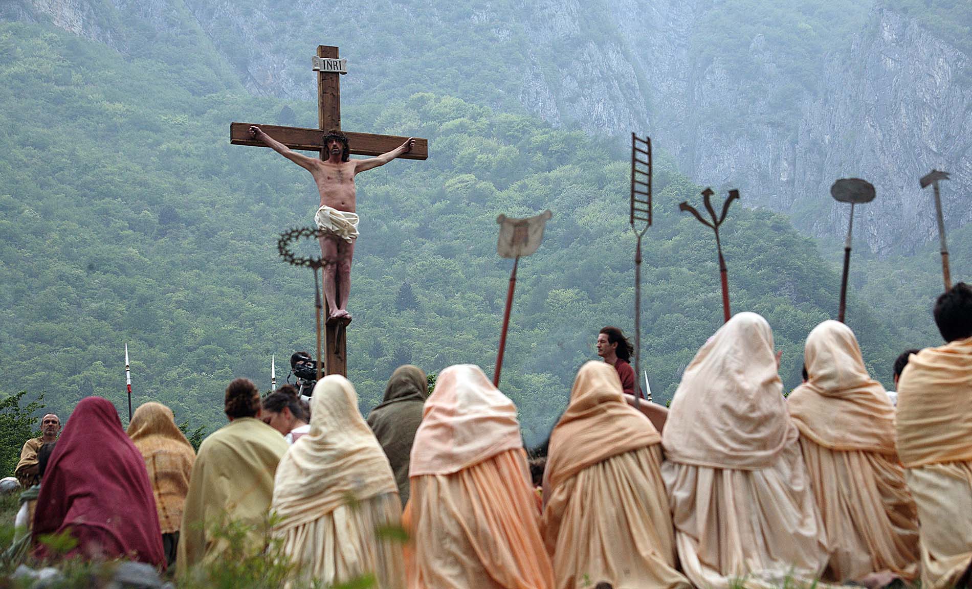 Santa Crus, la via crucis d’alta quota