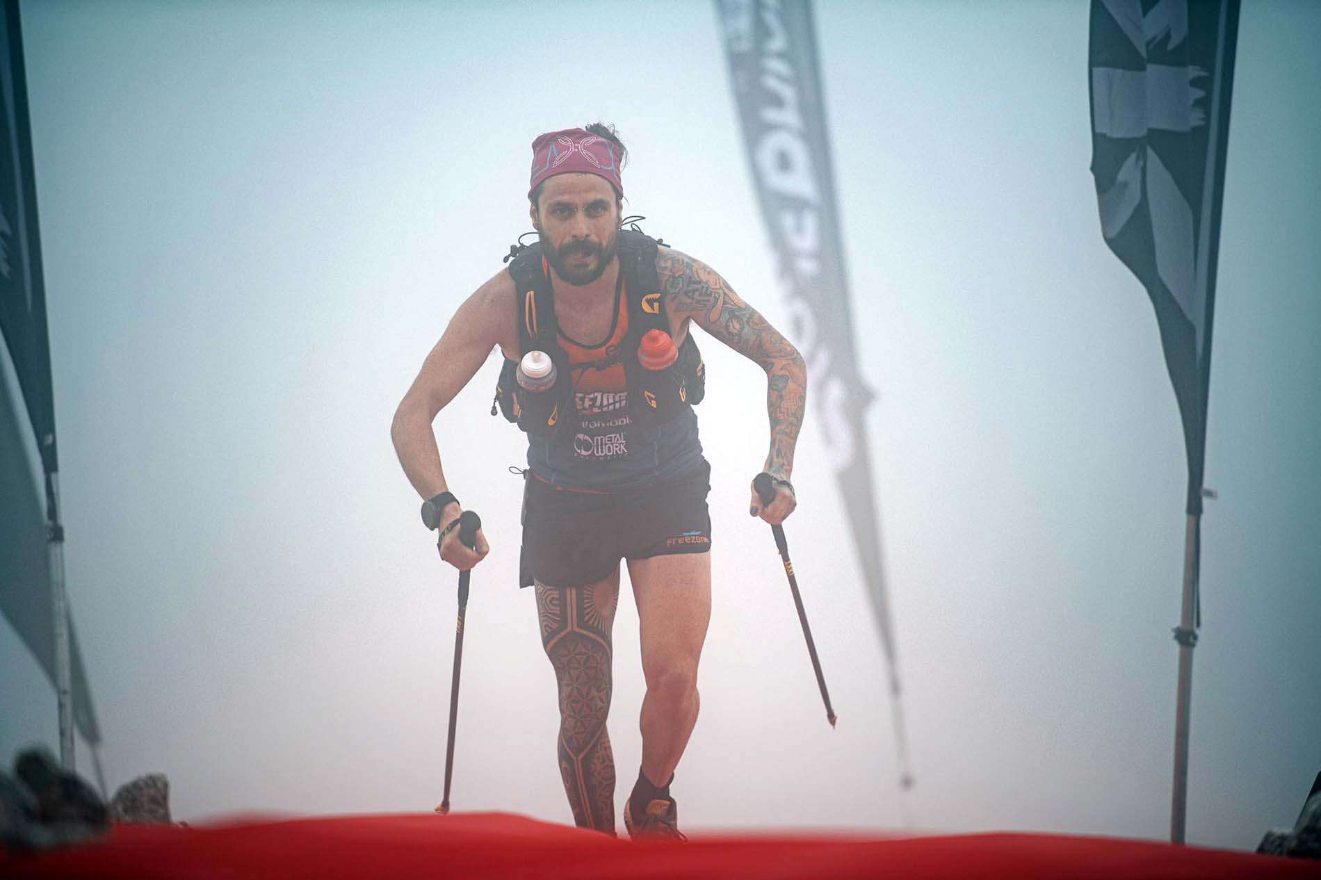 The Stone: 150 triatleti di pietra