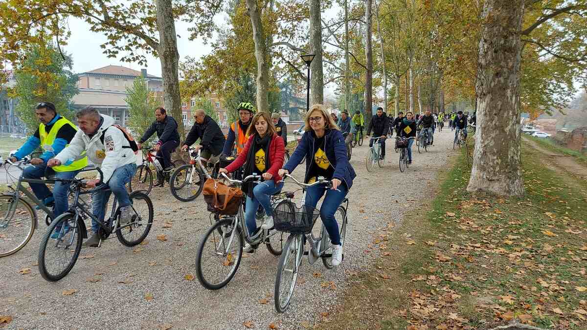 La virtù del ciclista lento