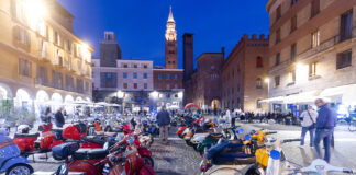 Tutti in Vespa, a Cremona