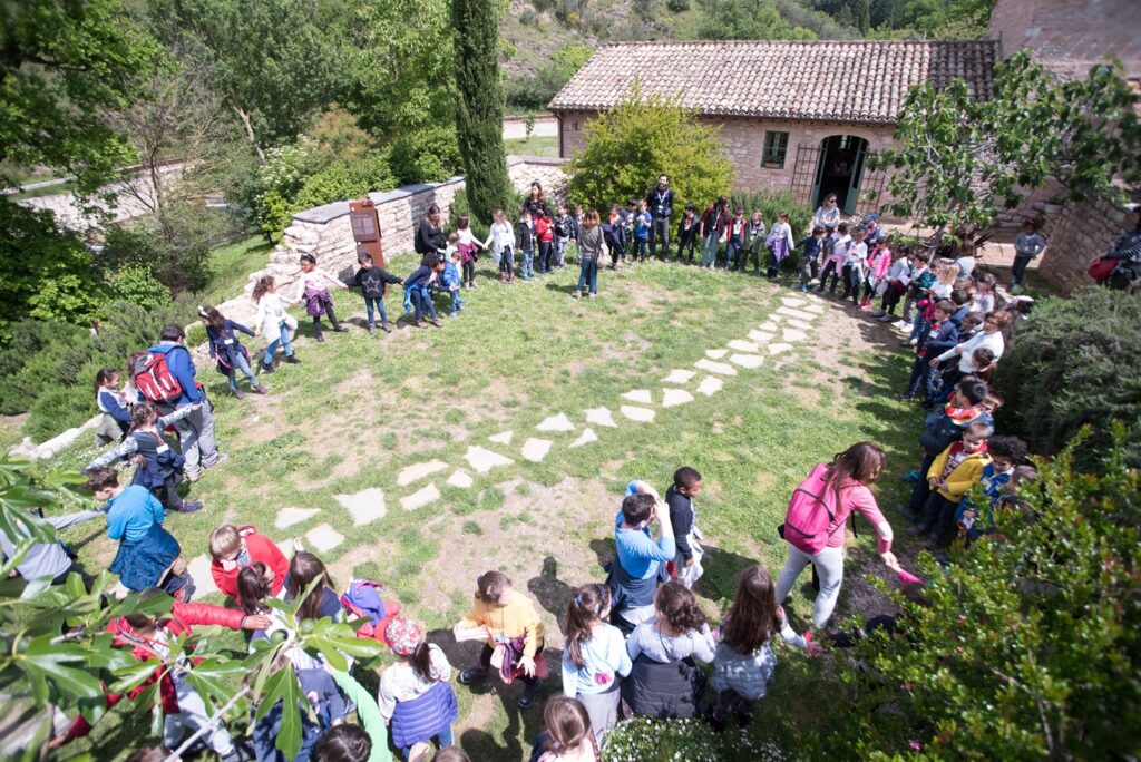 Visite Scuola Bosco di San Francesco, Assisi_Foto Massimo Franchi_2019_(C) FAI - Fondo Ambiente Italiano