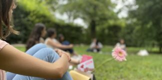 Venti anni di volontariato per le donne con endometriosi
