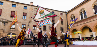 Ferrara, tutti i colori del mitico Palio